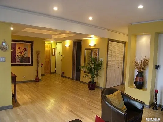 Sold by EZ Sell Realty | media 15