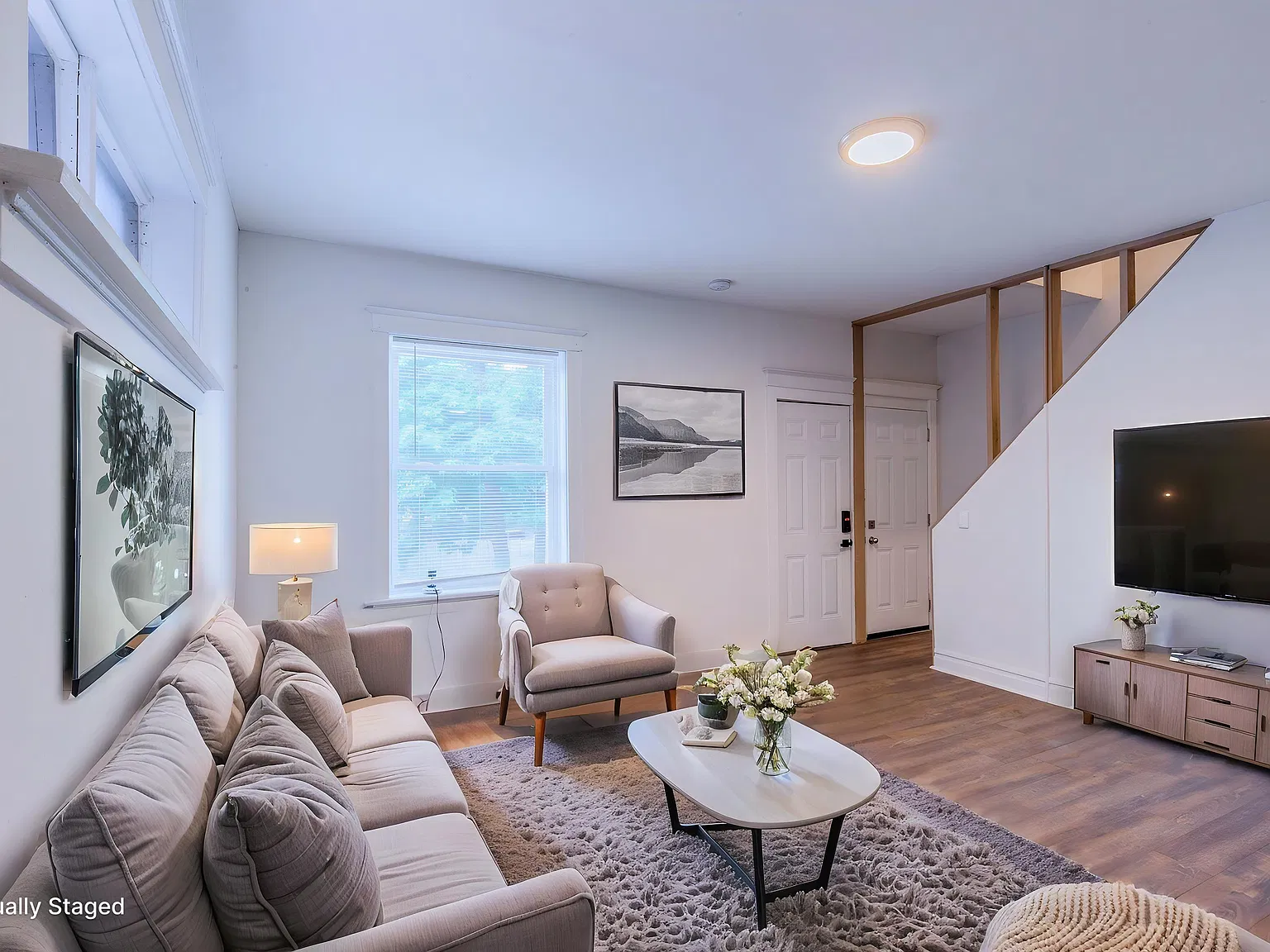4 bed, 2028 sqft, $2,000 — Photo 4