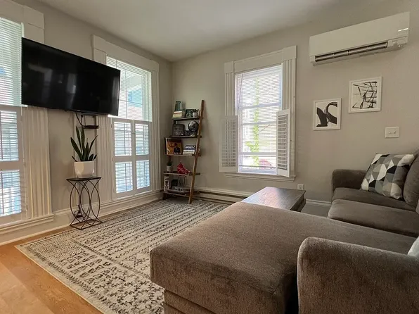12 Alpine St #1, Somerville, MA 02144