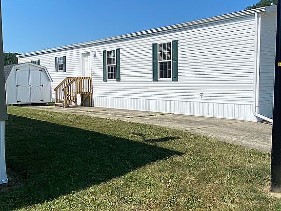 7866 Big Horn Dr - front