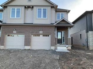 4282 Shuttleworth Dr, Niagara Falls, ON L2G0X5