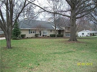 2nd image of 2501 Westwood Dr