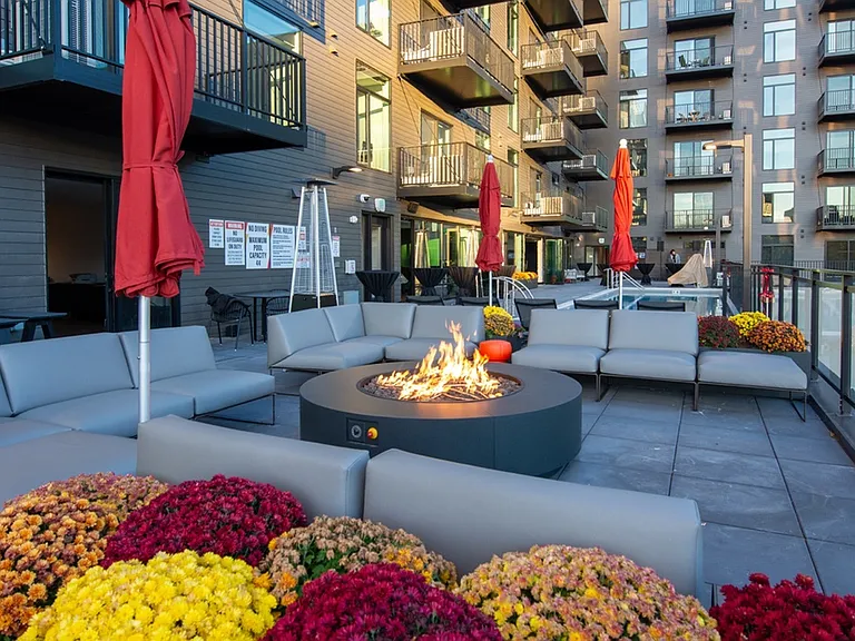 Party Deck
