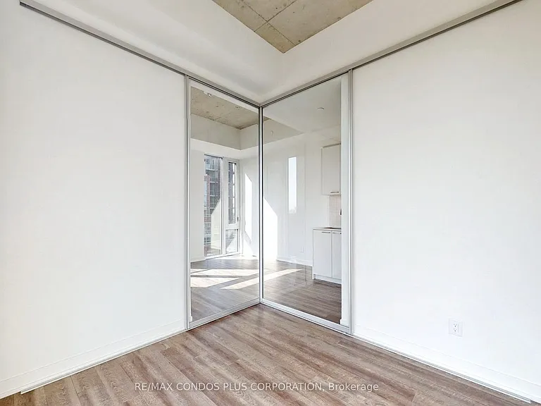 1808 Saint Clair Ave W #706 — Photo 19
