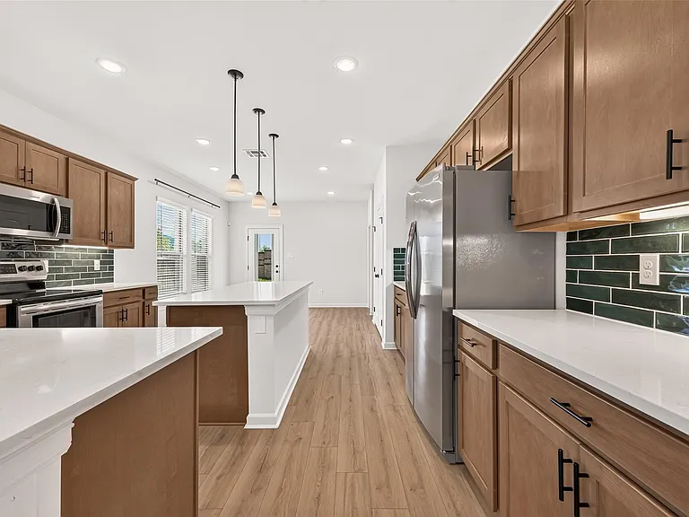 10726 Sky Creek Ln — Photo 14