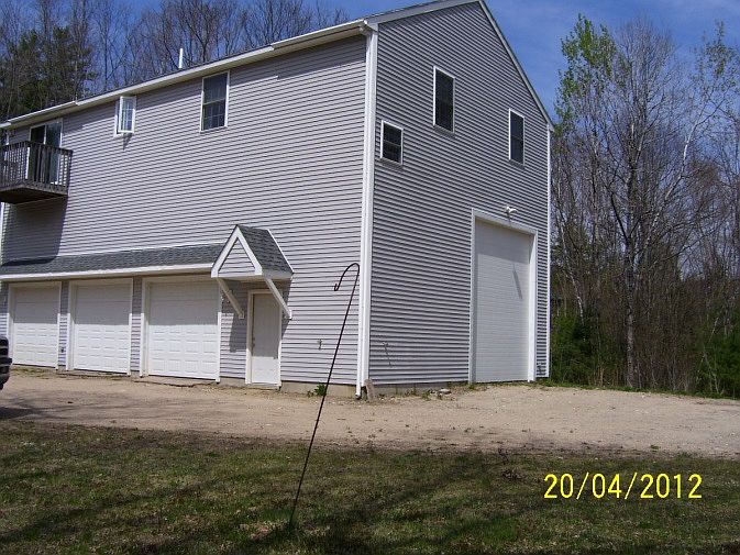 2nd image of 72 Laura Ln