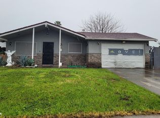 7697 Millroy Way, Sacramento, CA 95823