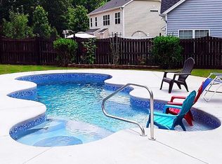 6511 Fieldstone Manor Dr, Matthews, NC 28105