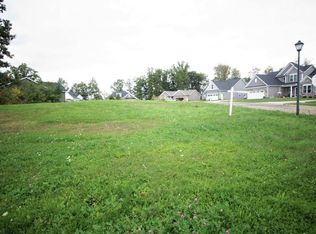 958 Cook Dr, Canal Fulton, OH 44614