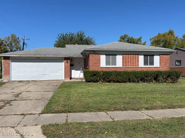35244 Michelle Dr, Romulus, MI 48174