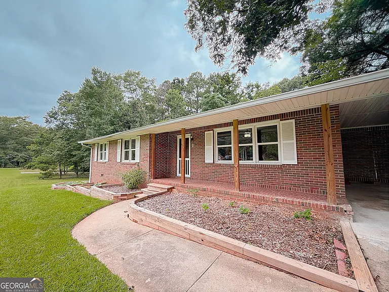 77 Franklin Hwy — Photo 4