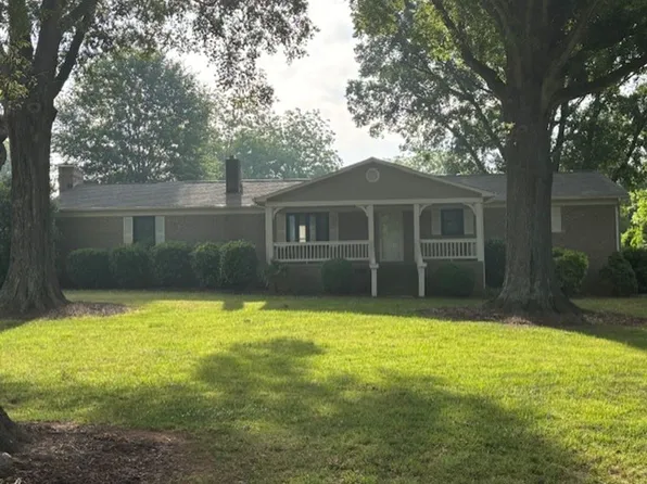2725 Sloop Rd, Mount Ulla, NC 28125