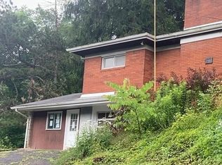 3237 Jacks Run Rd, White Oak, PA 15131