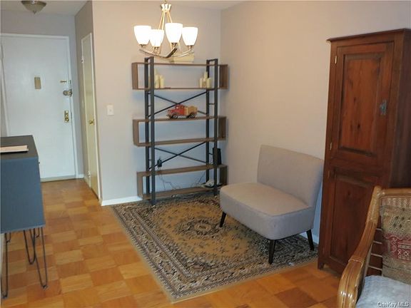 3rd image of 50 Barker St APT 539
