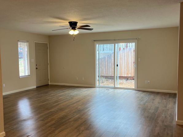472 Foothill Ct #2
