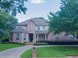 1301 Williamsburg Dr, Nacogdoches, TX 75965