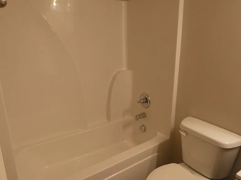 1423 Clydesdale St — Photo 23