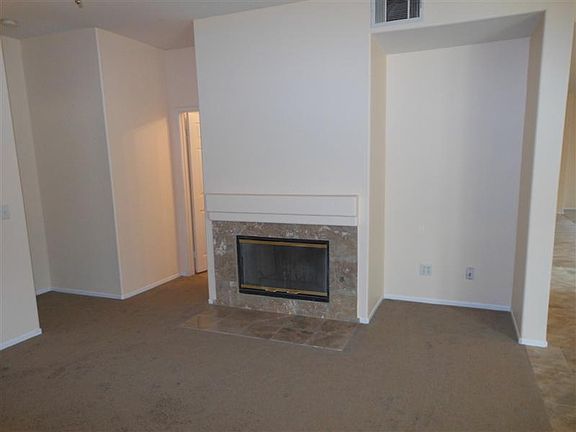 3rd image of 26961 Holly Grove Ct