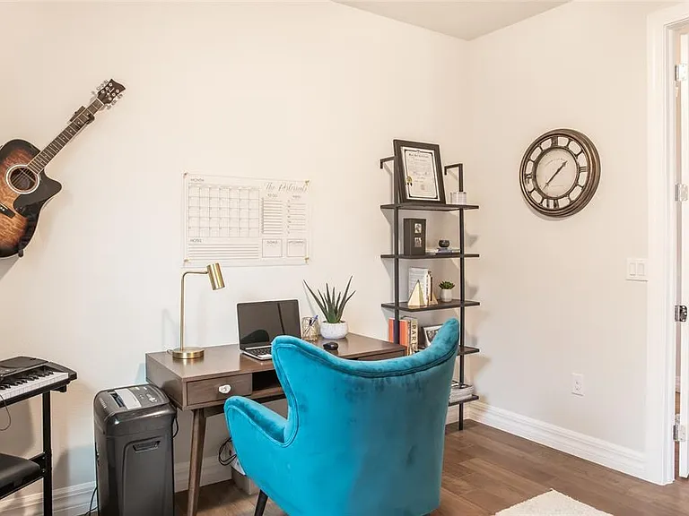13877 Carlow Park Dr — Photo 8
