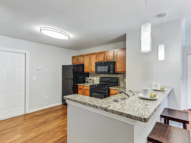 The Apartments at Kirkland Crossing — Photo 18