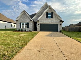 2506 Johnny Ray Dr, Southaven, MS 38672