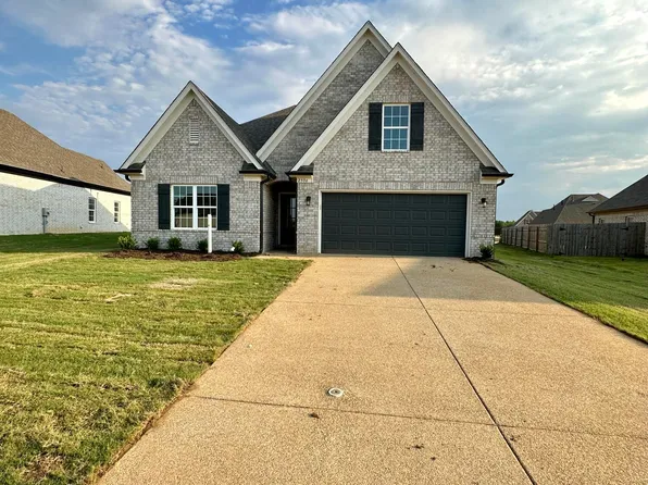 2506 Johnny Ray Dr, Southaven, MS 38672
