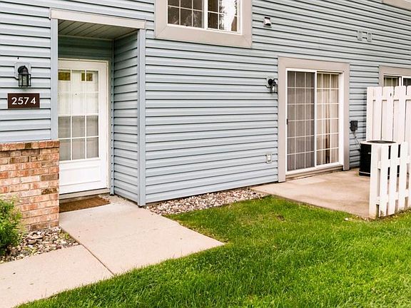 3rd image of 2574 Bedford Ct #0