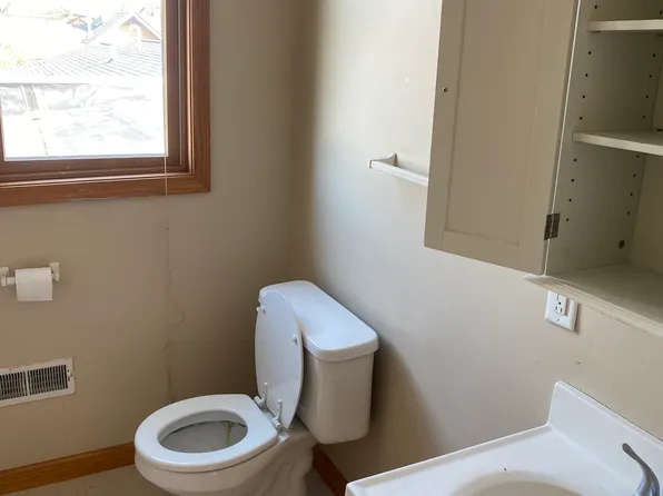 1 502taylor, Pendleton, IN 46064