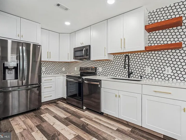 6010 Sunset Ridge Ct — Photo 9