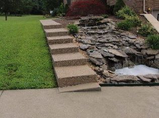 307 Laverne Ct, Mount Washington, KY 40047