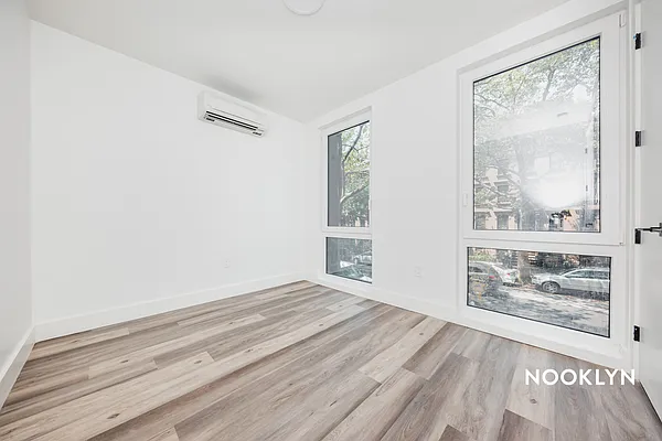 Rented by Nooklyn NYC LLC | media 10