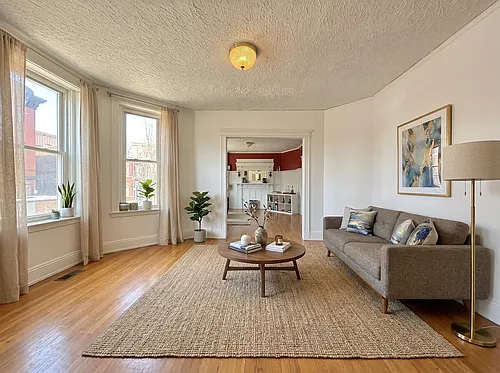 1908 Beacon St #2 Photo 1