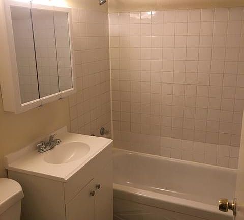 3rd image of 3822 25th Ave APT 10