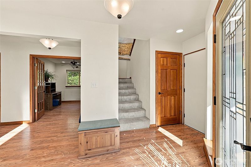 4th image of 1201 Thorndyke Road