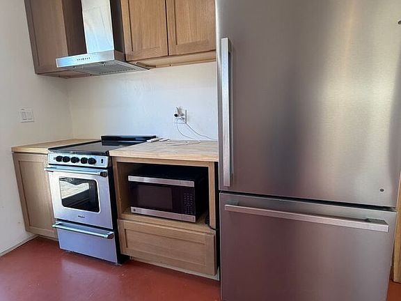 5th image of 3411 E Pima St