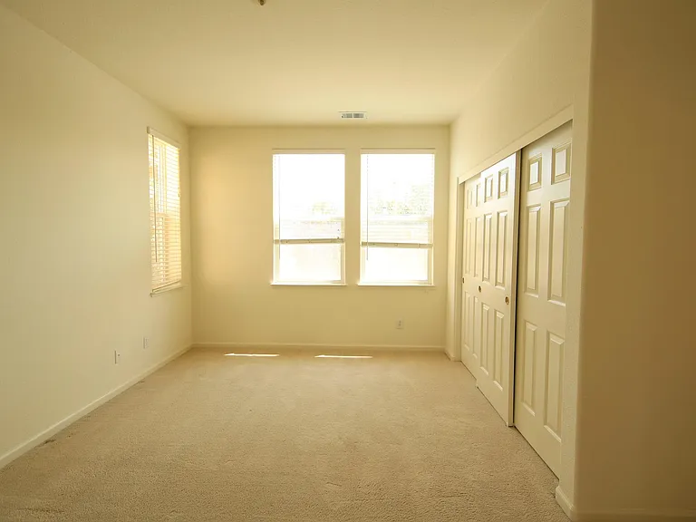 Upstair Bed Room