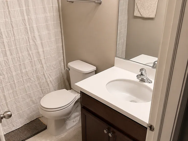 1146 Evergreen Ave — Photo 15