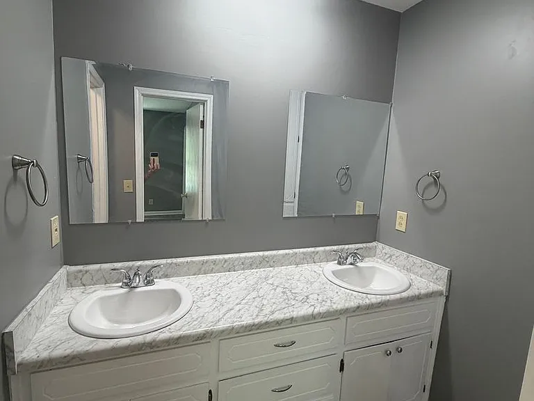 6074 Little Ln — Photo 11