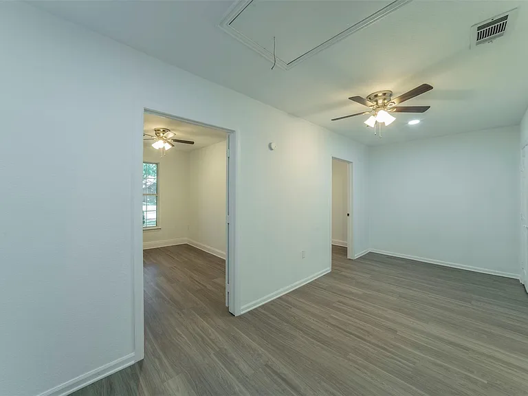 3608 Marianne Cir — Photo 2