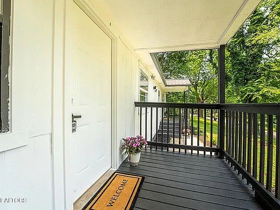 3rd image of 502 Hayworth Dr APT A