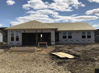 6443 Edgewood Rd, Machesney Park, IL 61115