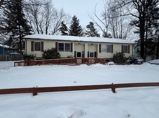 83-85 Albert Ave, Indian Orchard, MA 01151