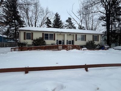 83-85 Albert Ave, Indian Orchard, MA, 01151