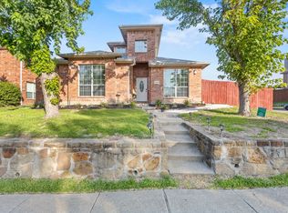 1934 Rustic Creek Dr, Garland, TX 75040