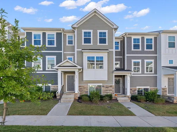 618 Gimari Dr, Wake Forest, NC 27587
