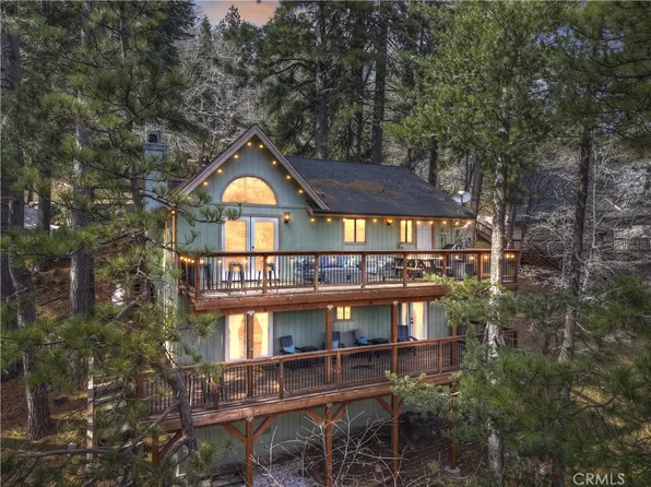 26591 Thunderbird Dr, Lake Arrowhead, CA 92352