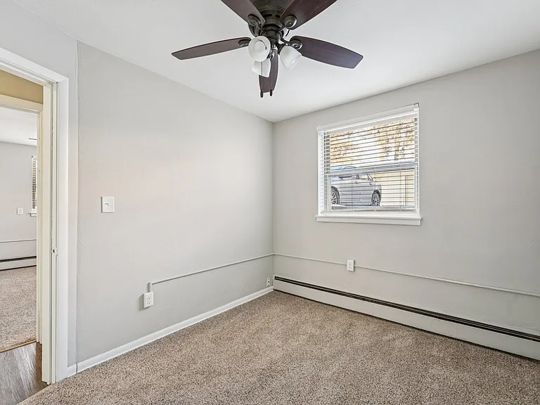 Priscilla Standish Apartments — Photo 38