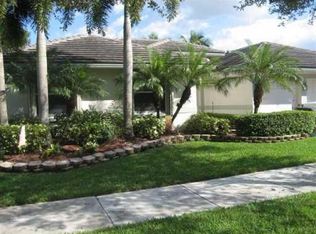 3750 Oak Ridge Ln, Weston, FL 33331
