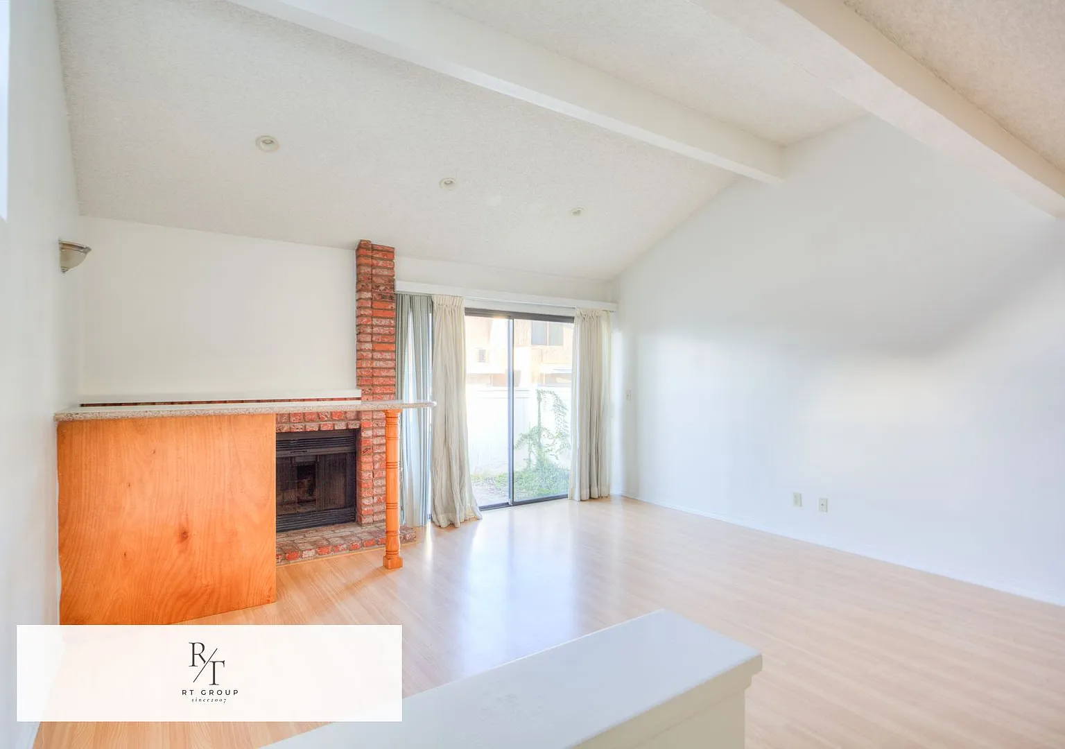 Spacious Hacienda Heights Townhome | 3 Bedrooms + 2.5 Bathrooms | Community Pool & Tennis — Photo 4
