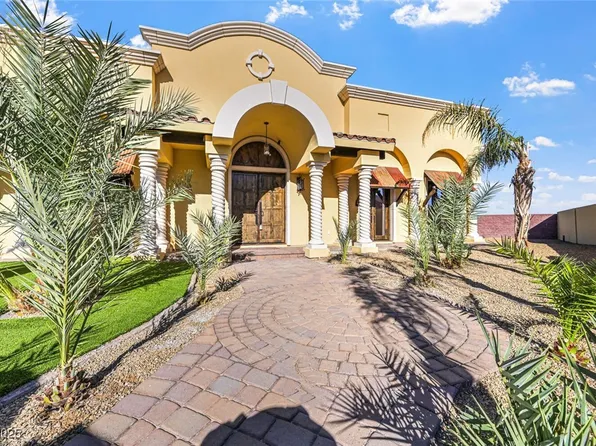 6760 Hinson St, Las Vegas, NV 89118